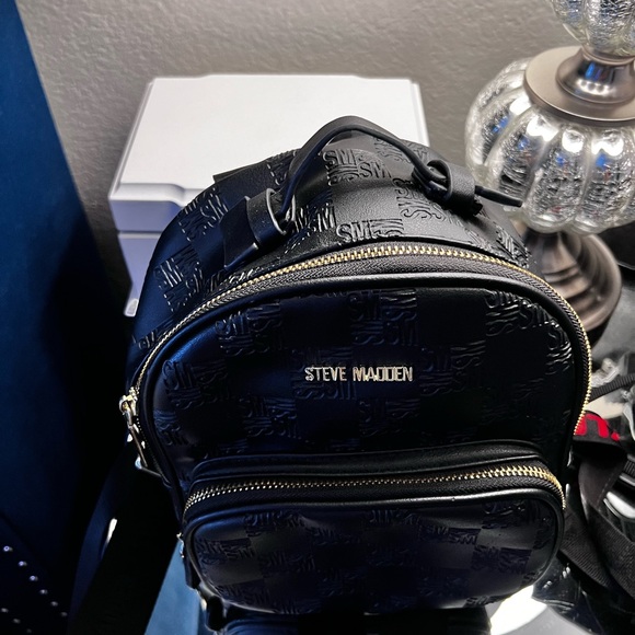Steve Madden black logo mini backpack - Picture 3 of 7